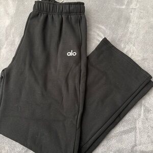ALO Yoga Black Sweatpants